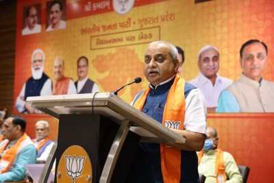 सीएम नहीं बनाए जाने पर भावुक हुए नितिन पटेल